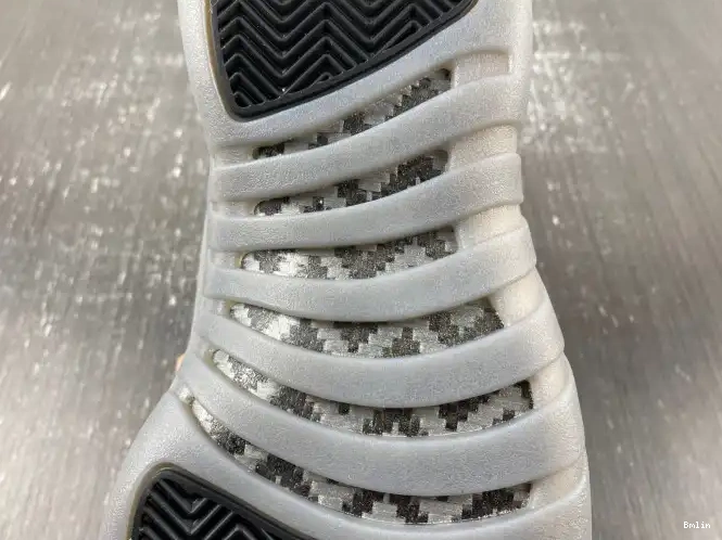 Bmlin CT8013-019 Black Wolf 12 Air Jordan Grey 0610
